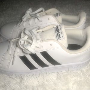 Adidas Grand Court Women’s